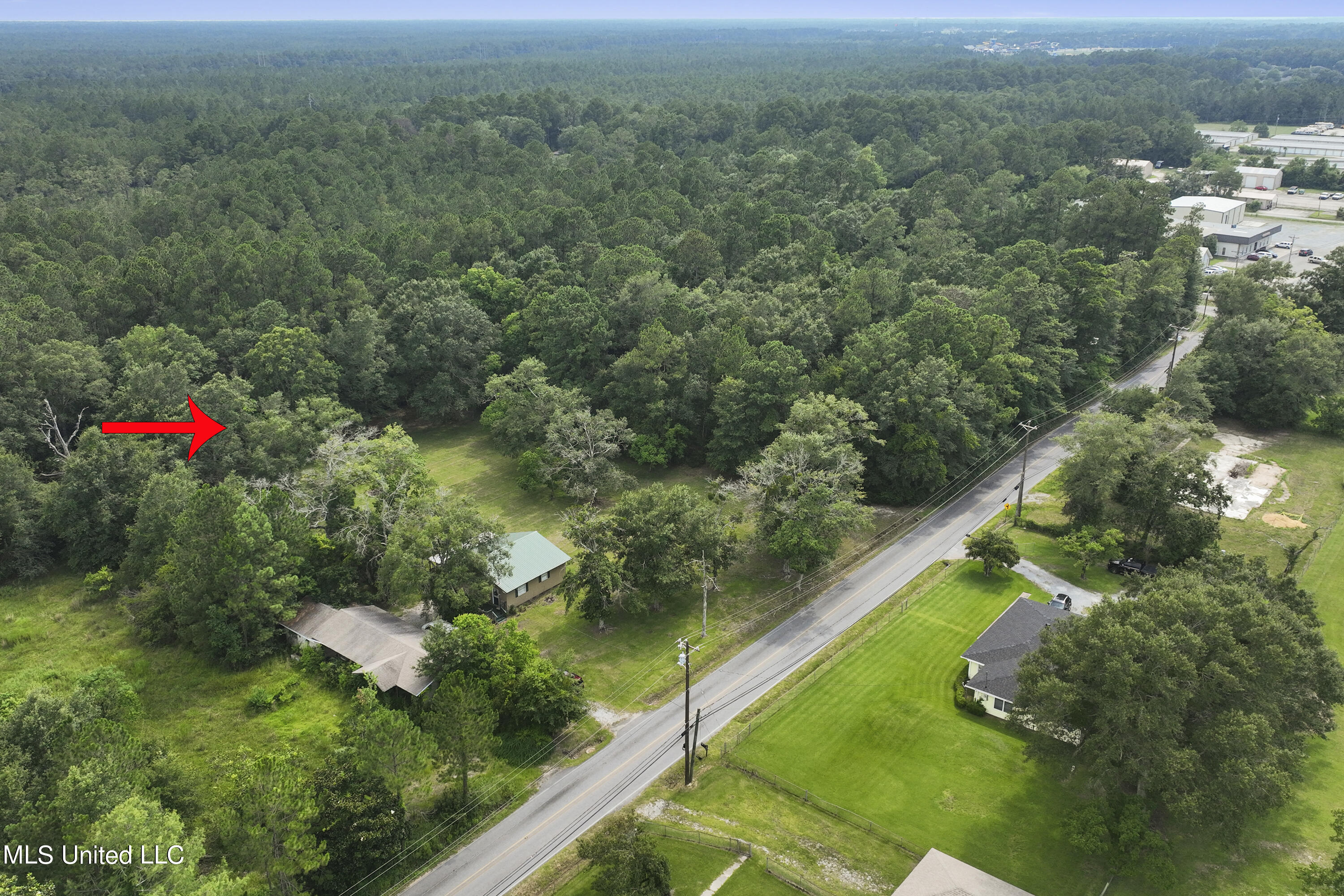 16027 Landon Road Property Photo 6