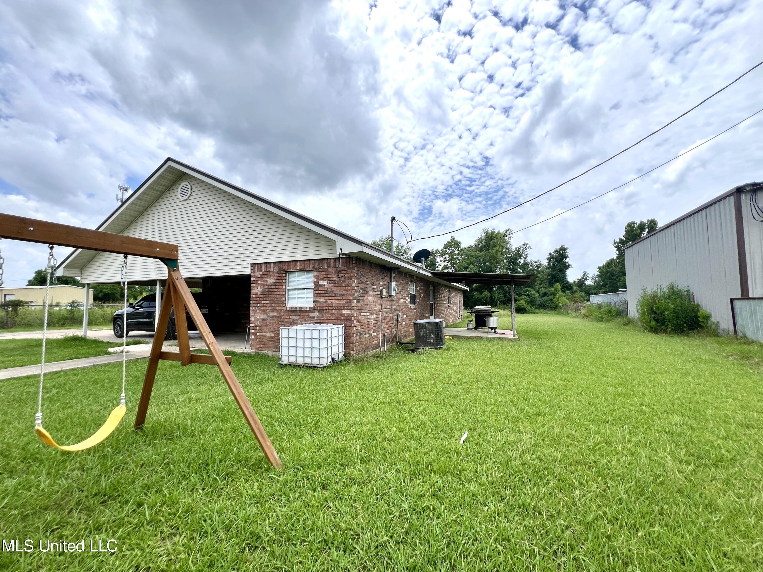 4450 Highway 84 W Property Photo 8