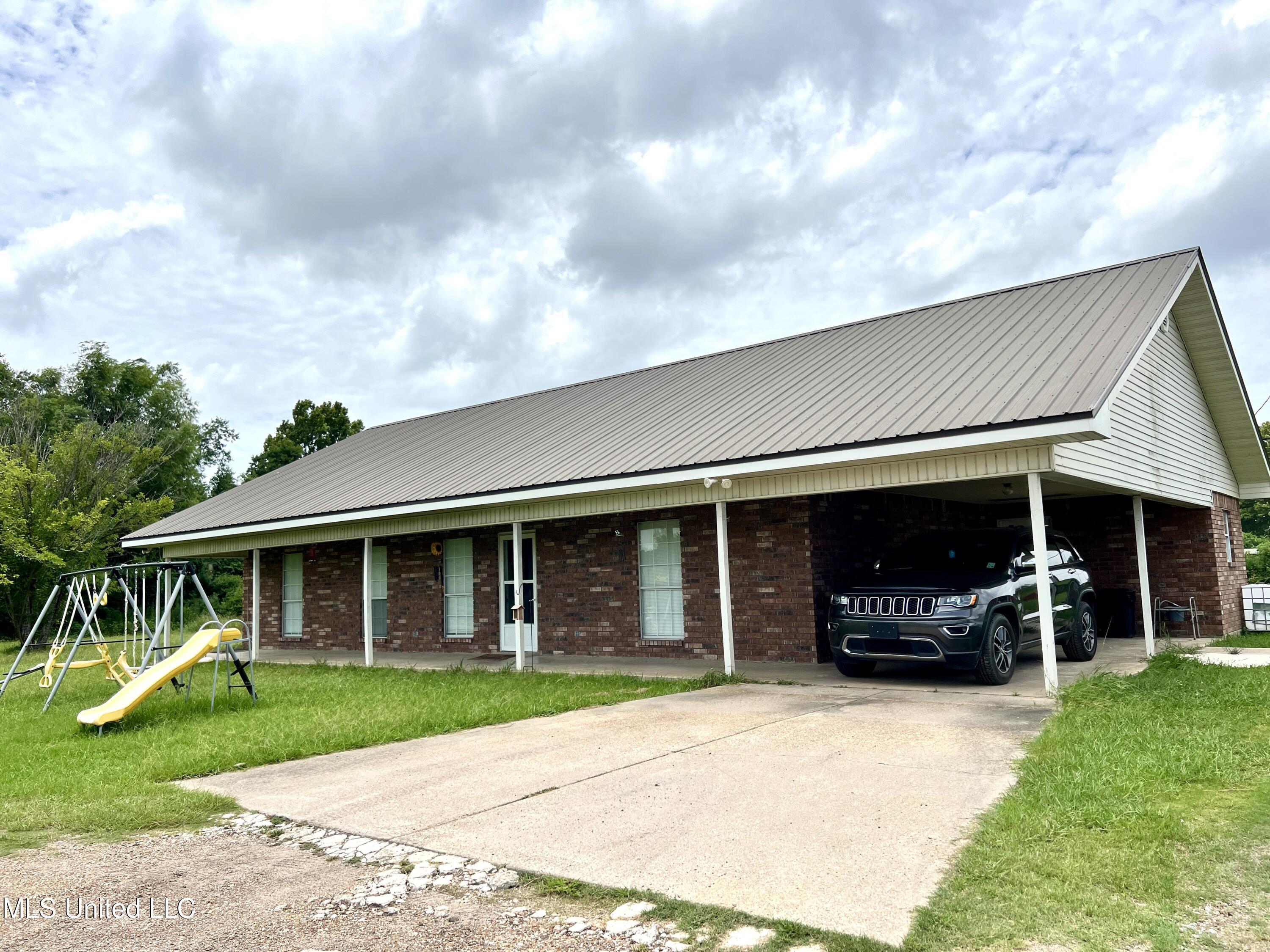 4450 Highway 84 W Property Photo 10