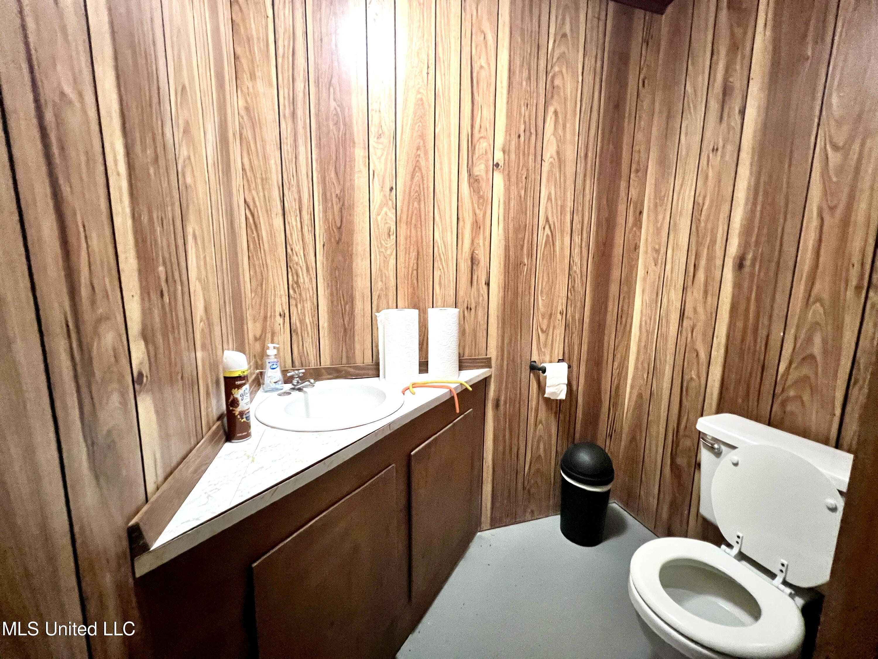 4450 Highway 84 W Property Photo 15