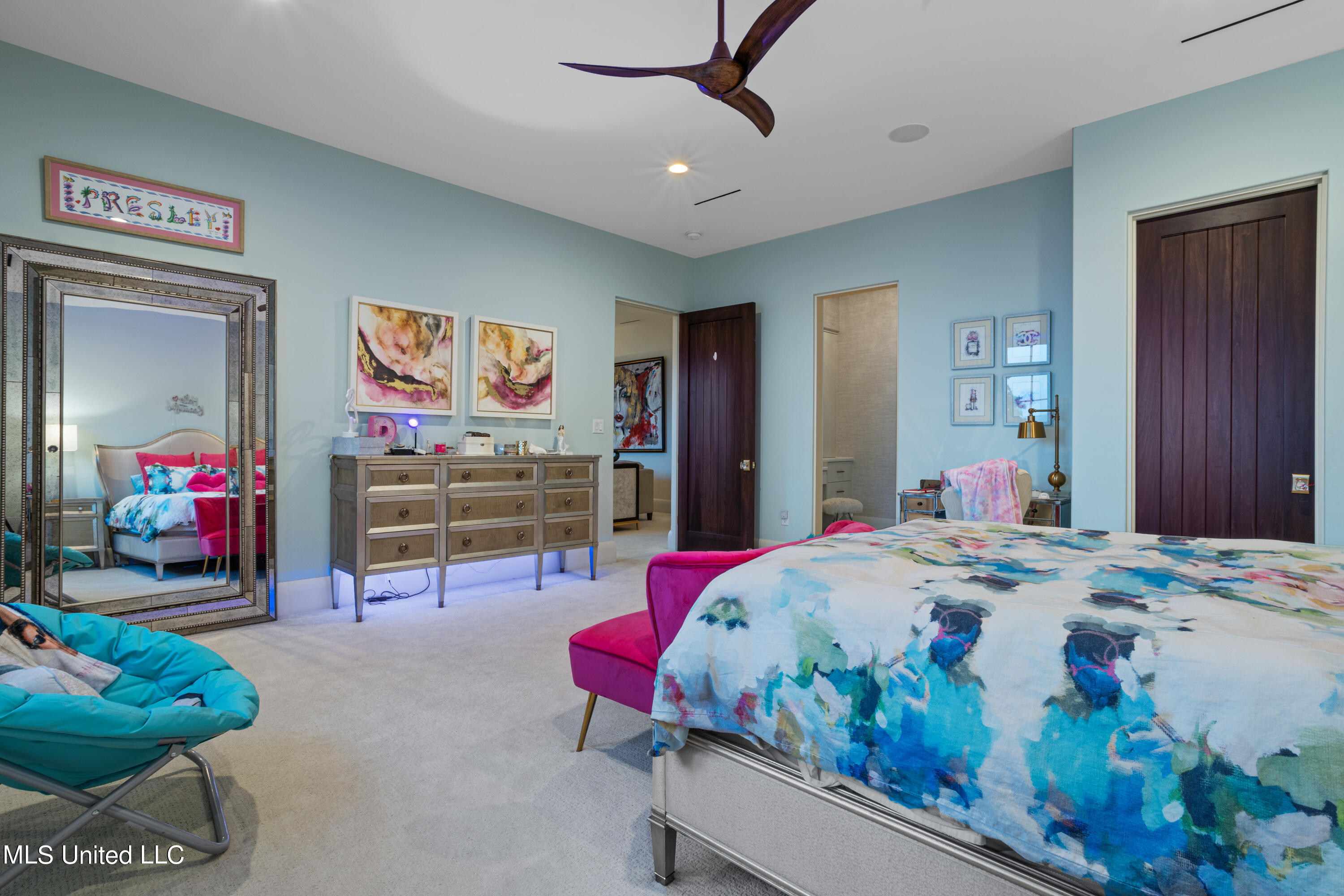 922 E Beach Boulevard Property Photo 74