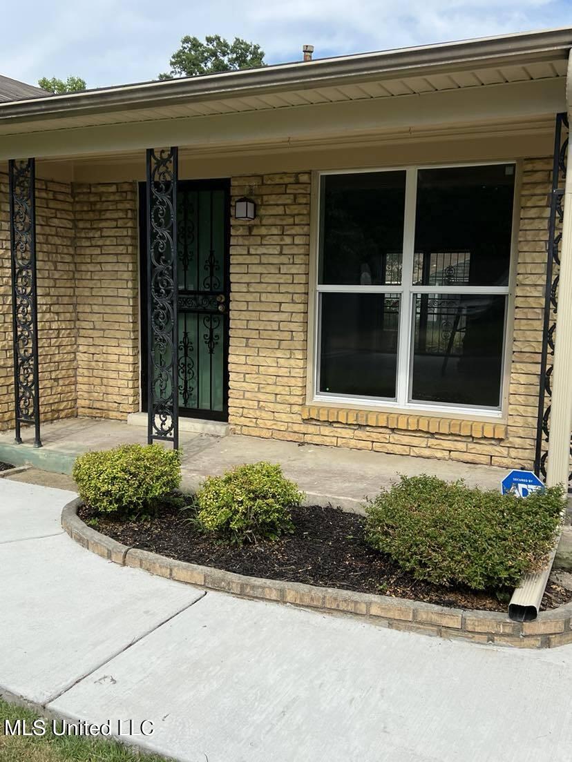 8376 Cedarcrest Drive Property Photo 1