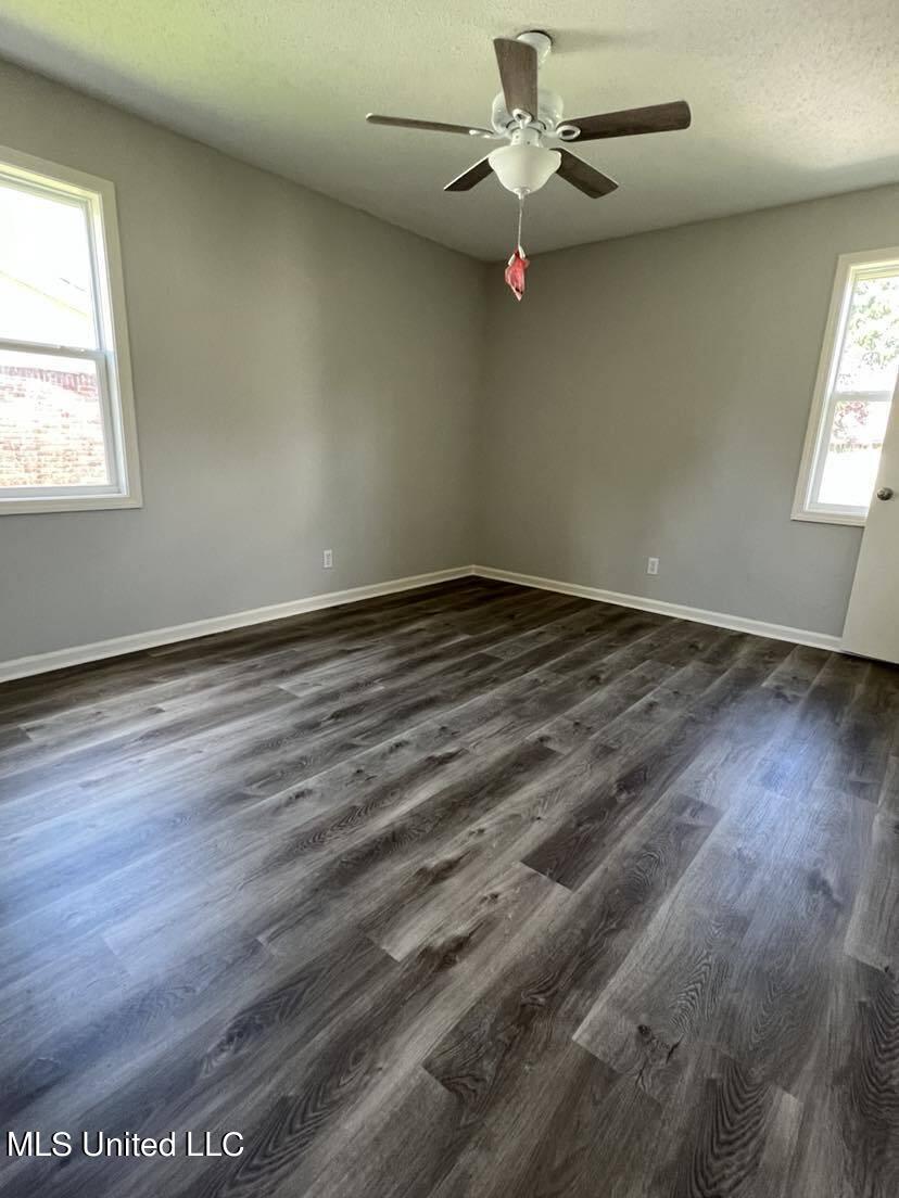 8376 Cedarcrest Drive Property Photo 9