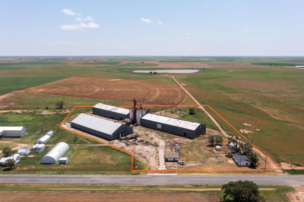 Hub Grain Facility Property Photo
