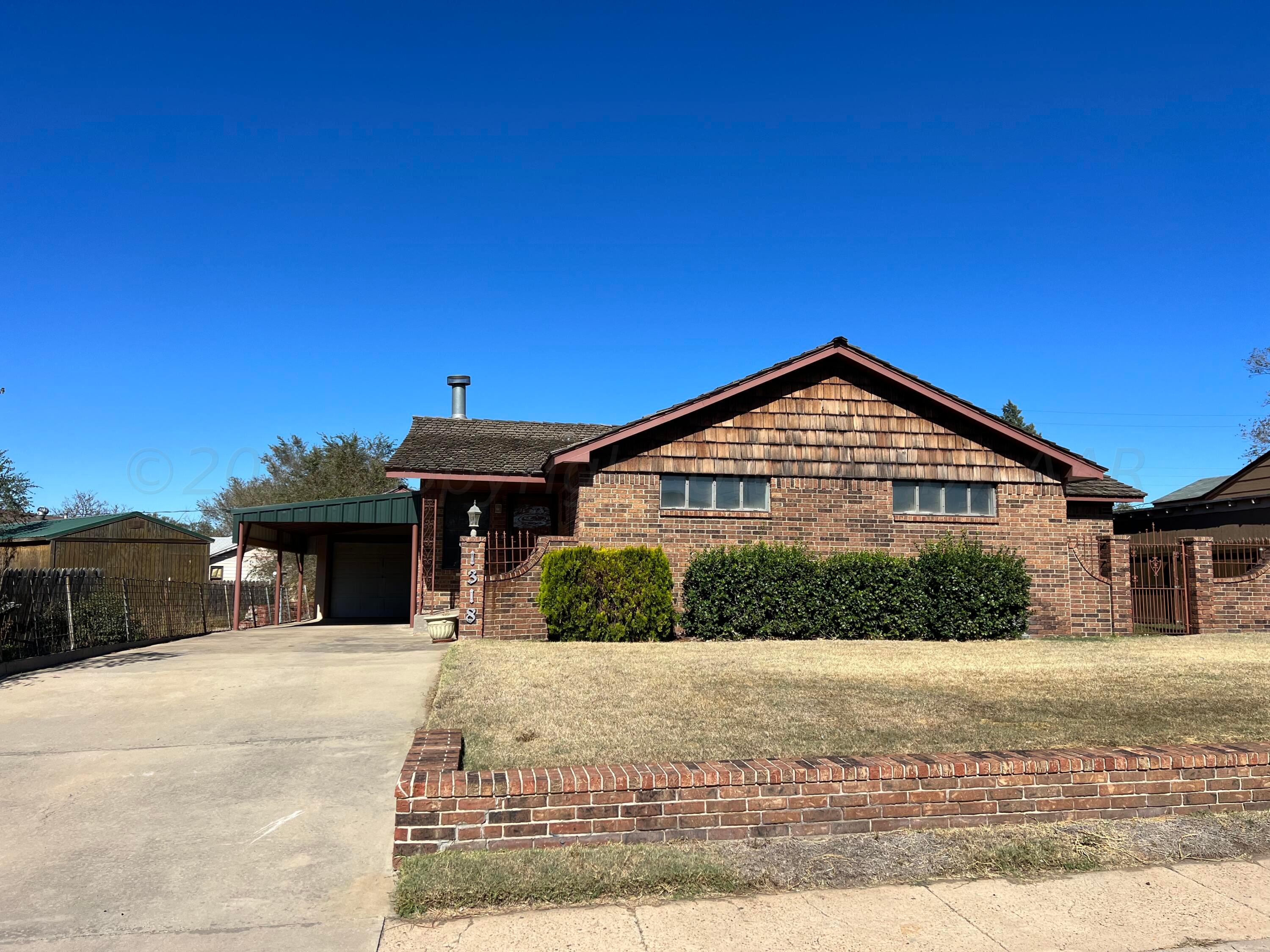 1318 Potter Street Property Photo 1