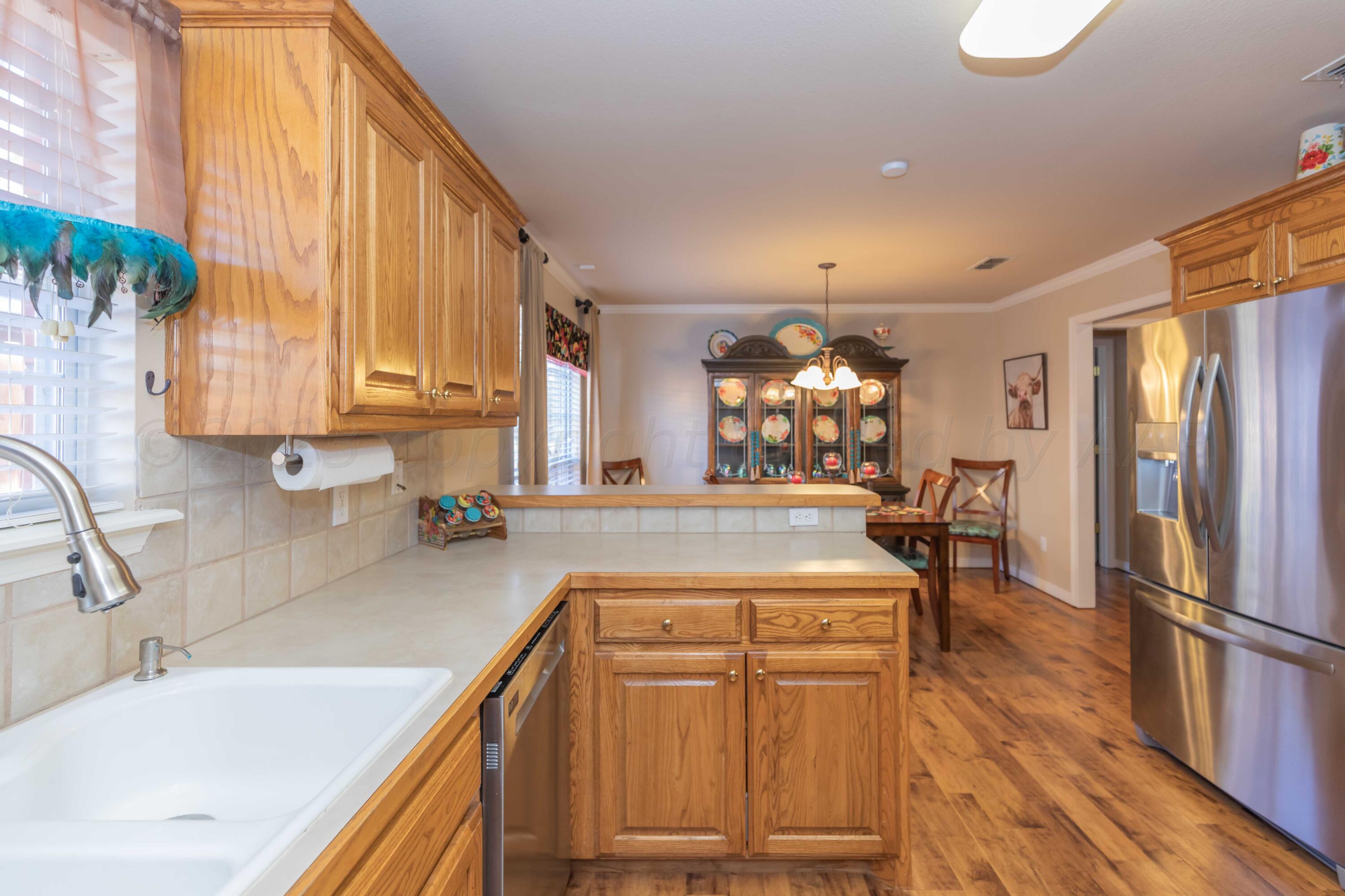 5704 Nicholas Drive Property Photo 14