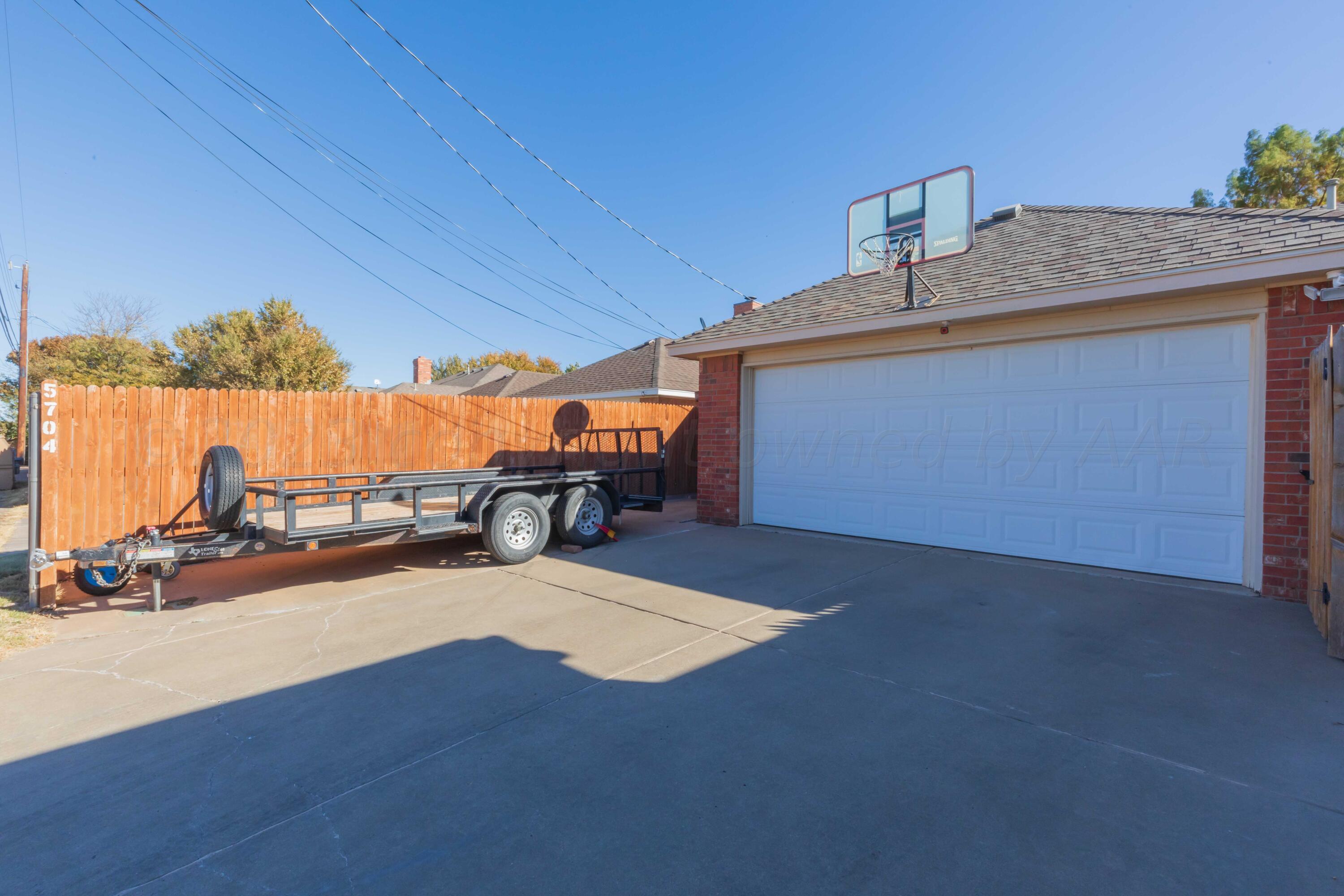 5704 Nicholas Drive Property Photo 44