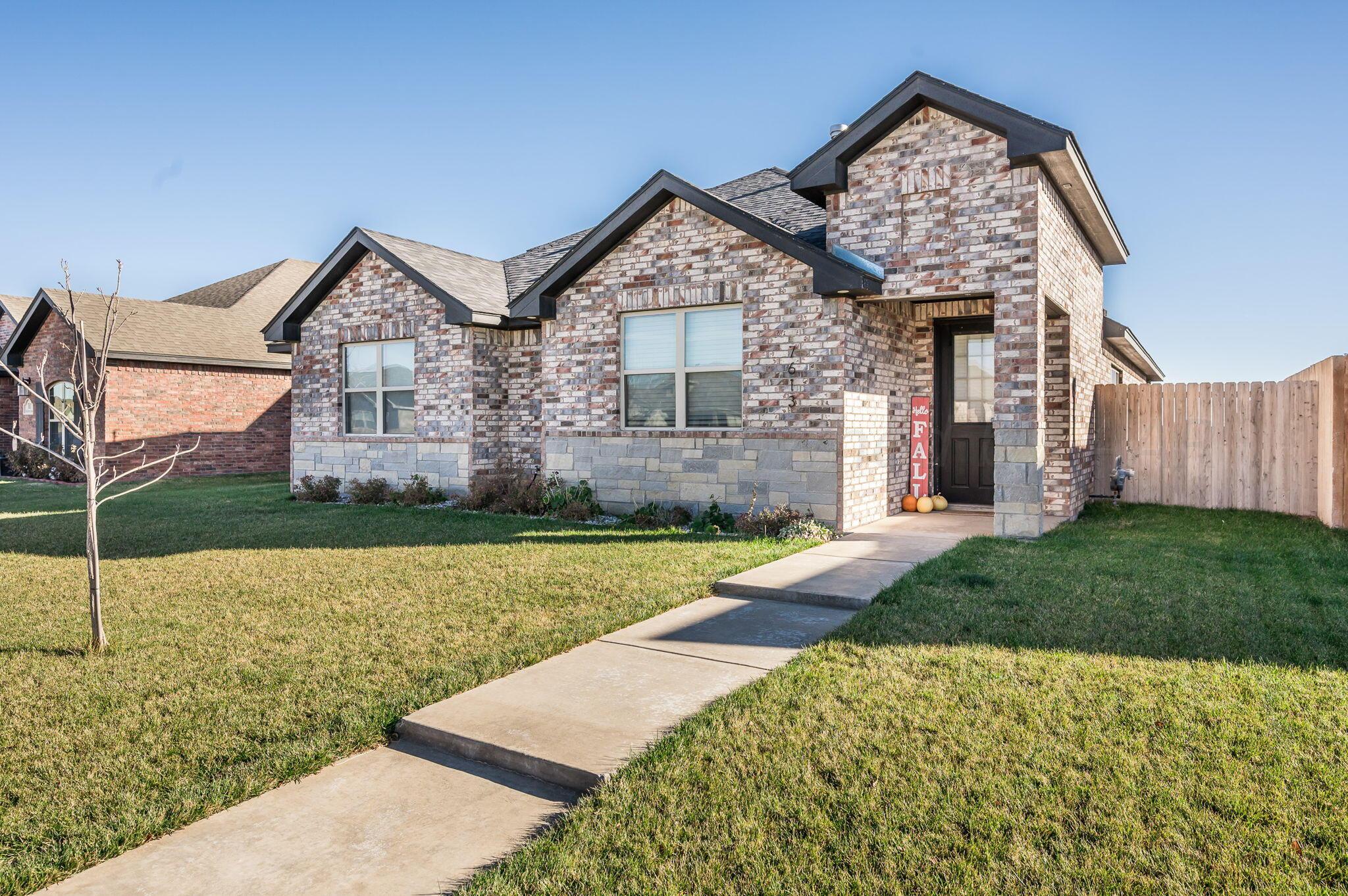 7613 Tradition Parkway Property Photo 1