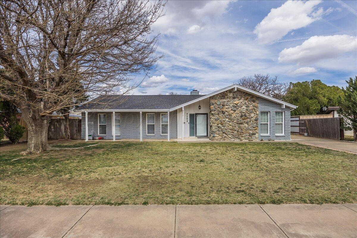 7102 Imperial Trail Property Photo 1