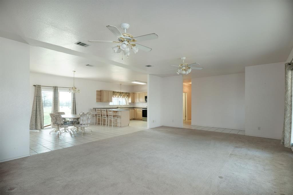 1810 County Road 109 Property Photo 6
