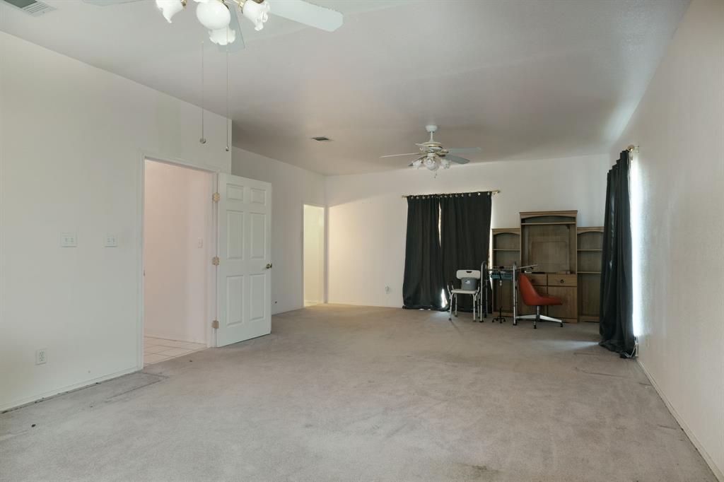 1810 County Road 109 Property Photo 11