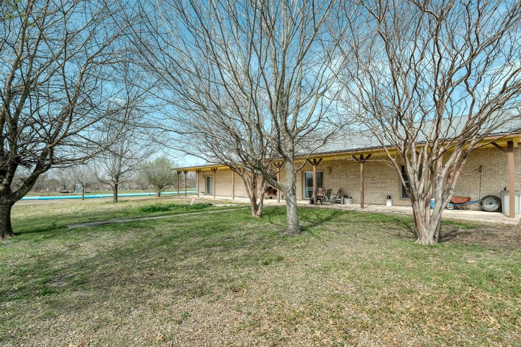 1810 County Road 109 Property Photo 17