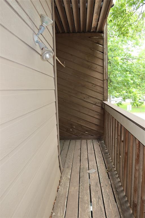 612 Park Pl 203 Property Photo 16