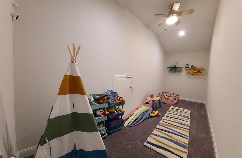 4313 Promontory Point Trl Property Photo 2