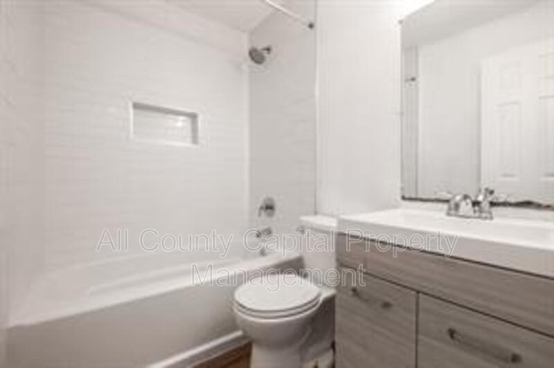 8418 Riverstone Dr D Property Photo 9