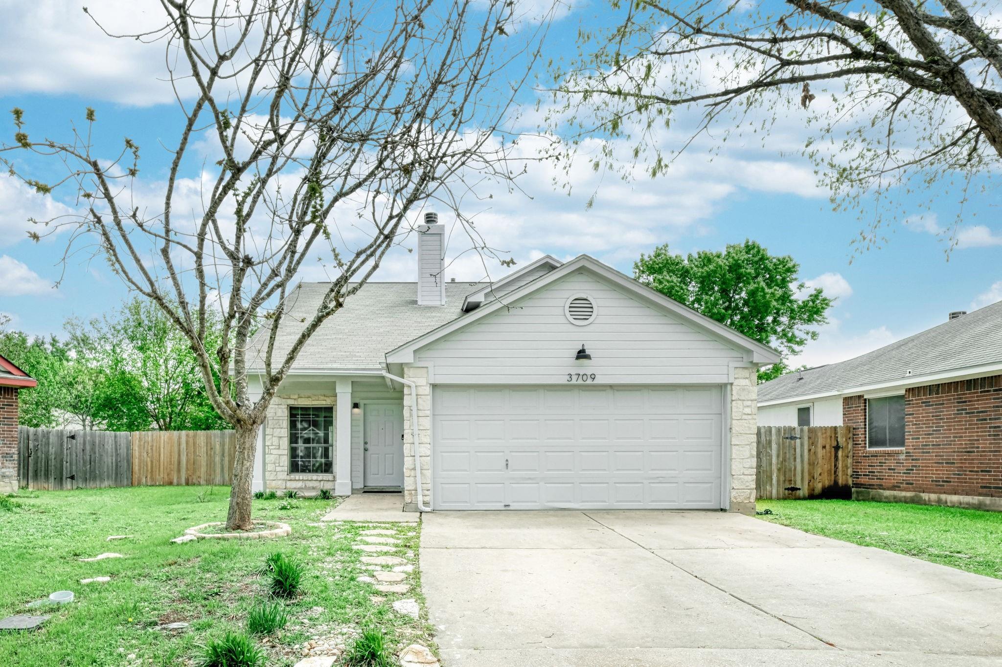 3709 W Denehoe Cv Property Photo