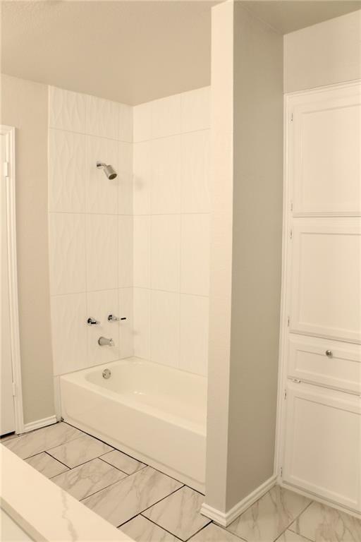 408 Sage Boot Dr Property Photo 15