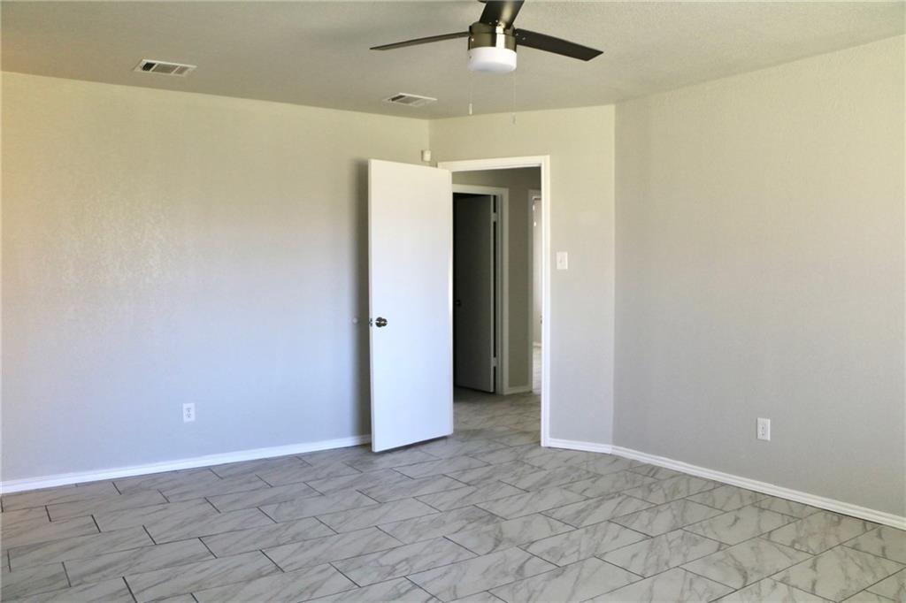 408 Sage Boot Dr Property Photo 18