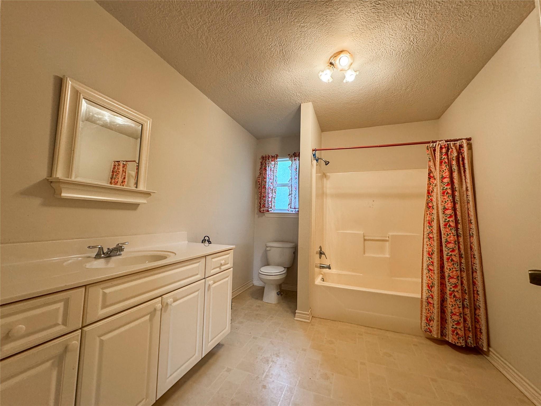 21 Anderson Ln Property Photo 12