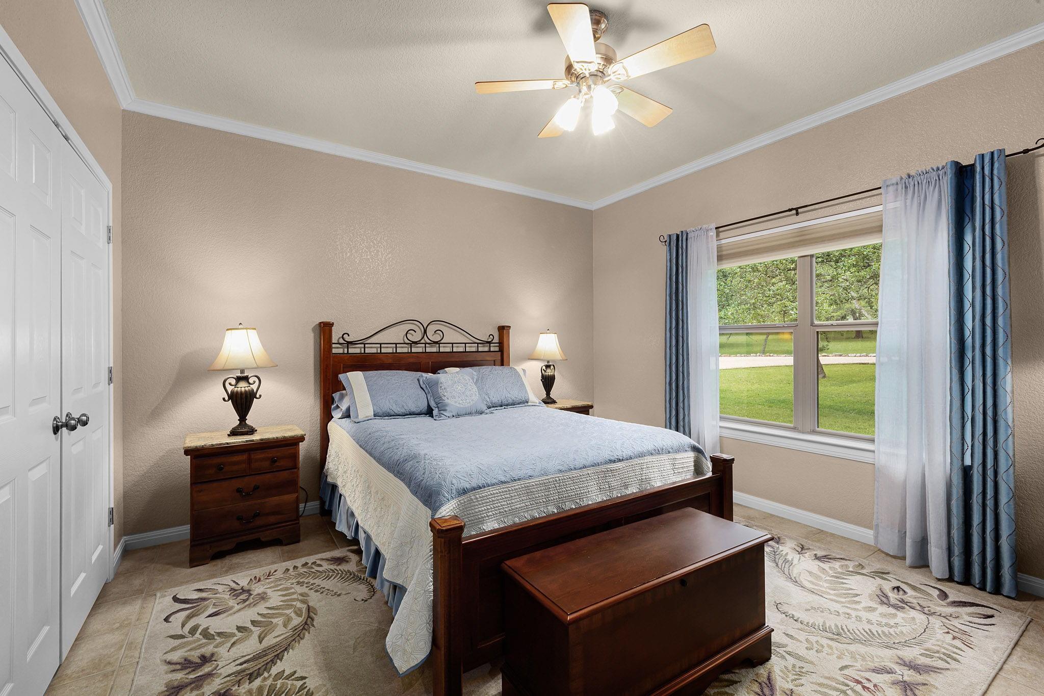 100 Blue Creek Dr Property Photo 30