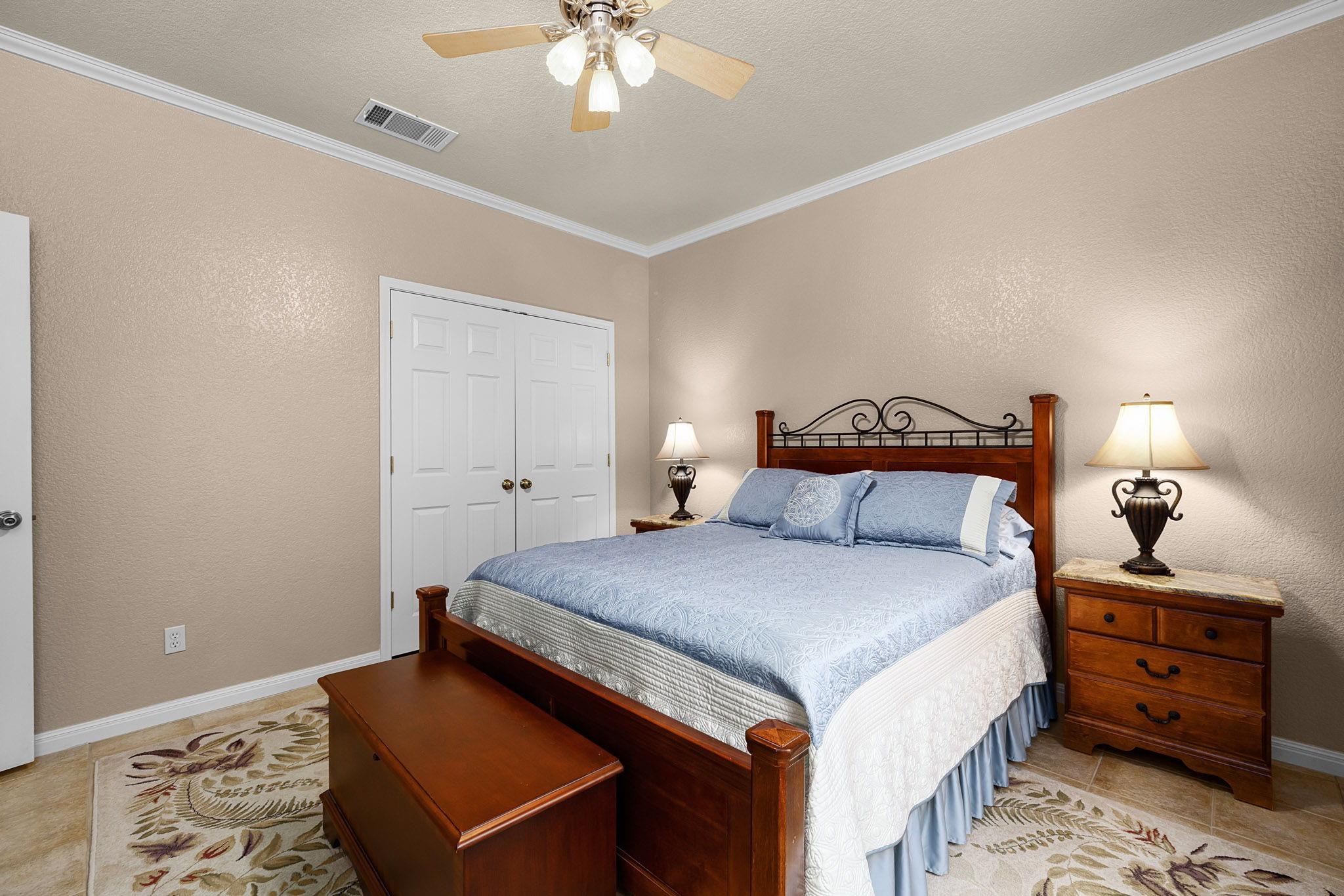 100 Blue Creek Dr Property Photo 32