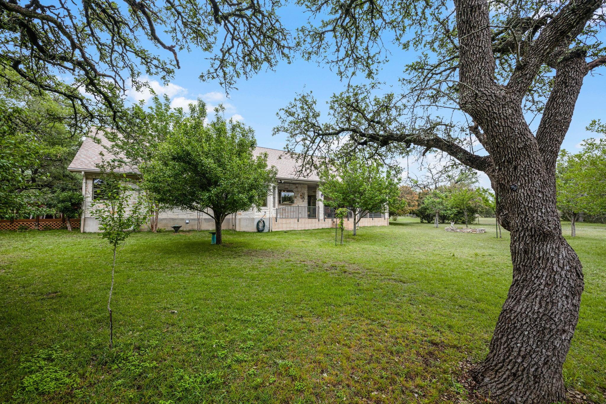100 Blue Creek Dr Property Photo 39