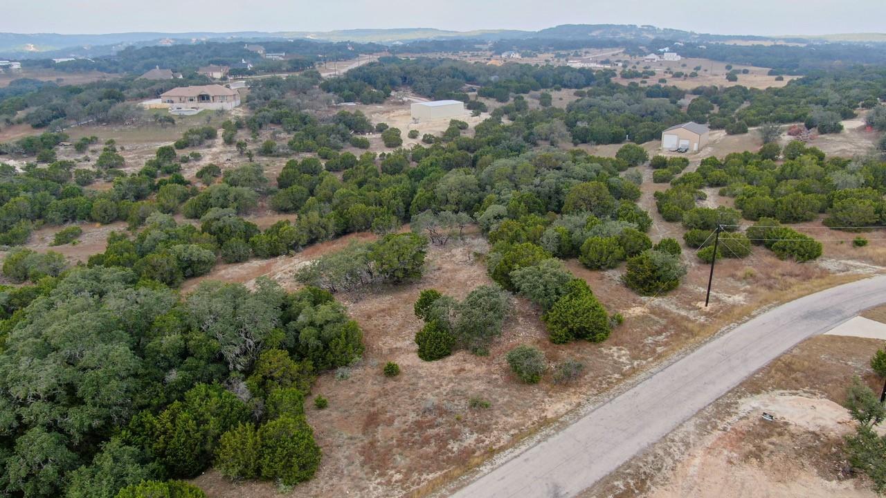 325 Ridge Pt Property Photo 3