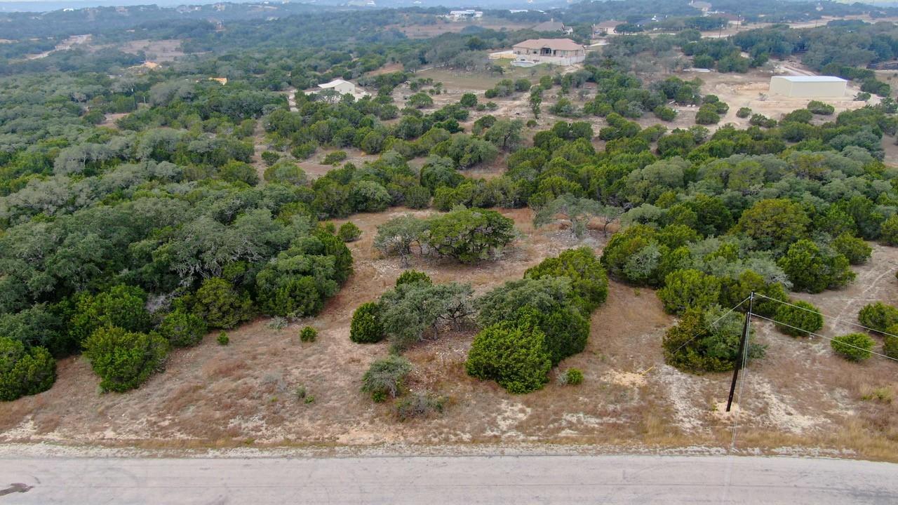 325 Ridge Pt Property Photo 4