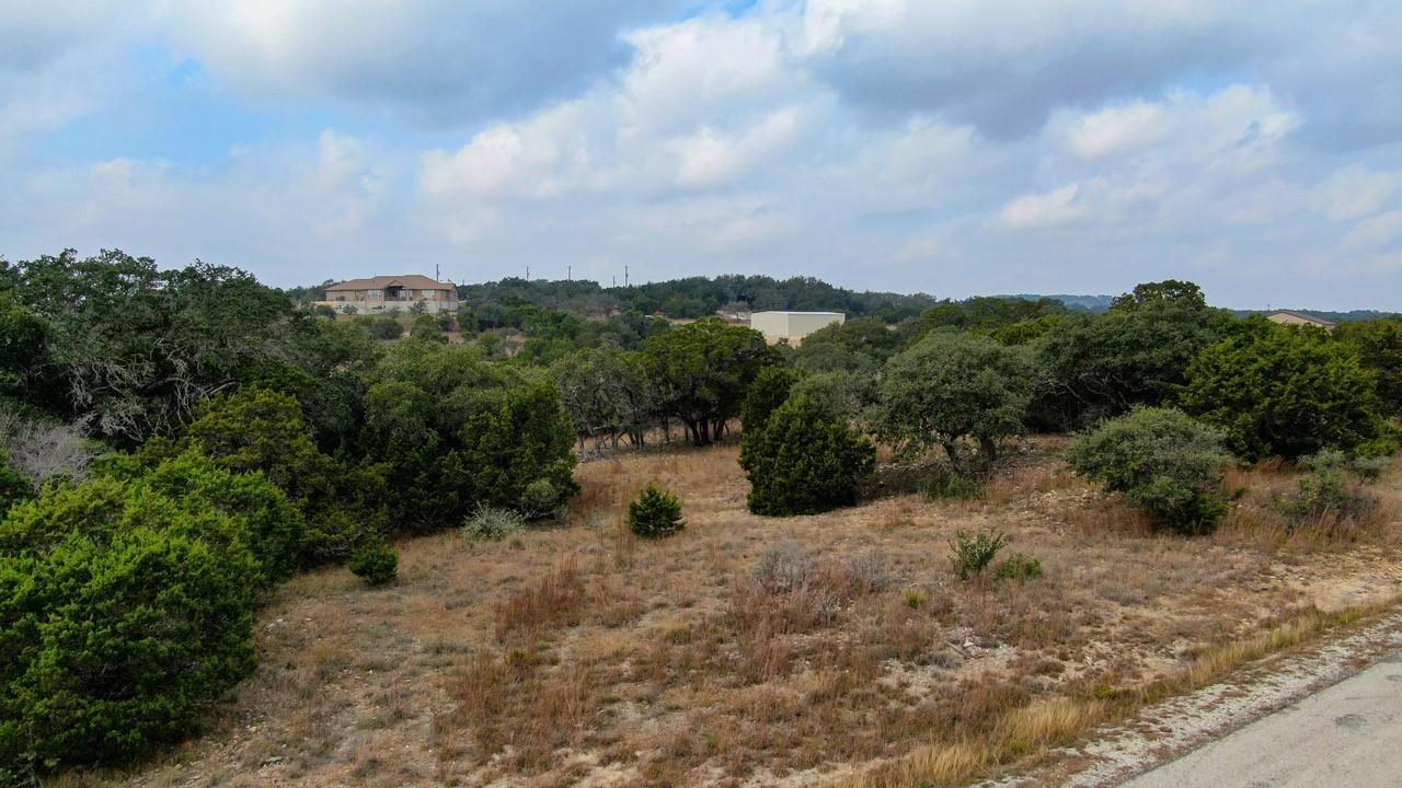 325 Ridge Pt Property Photo 11