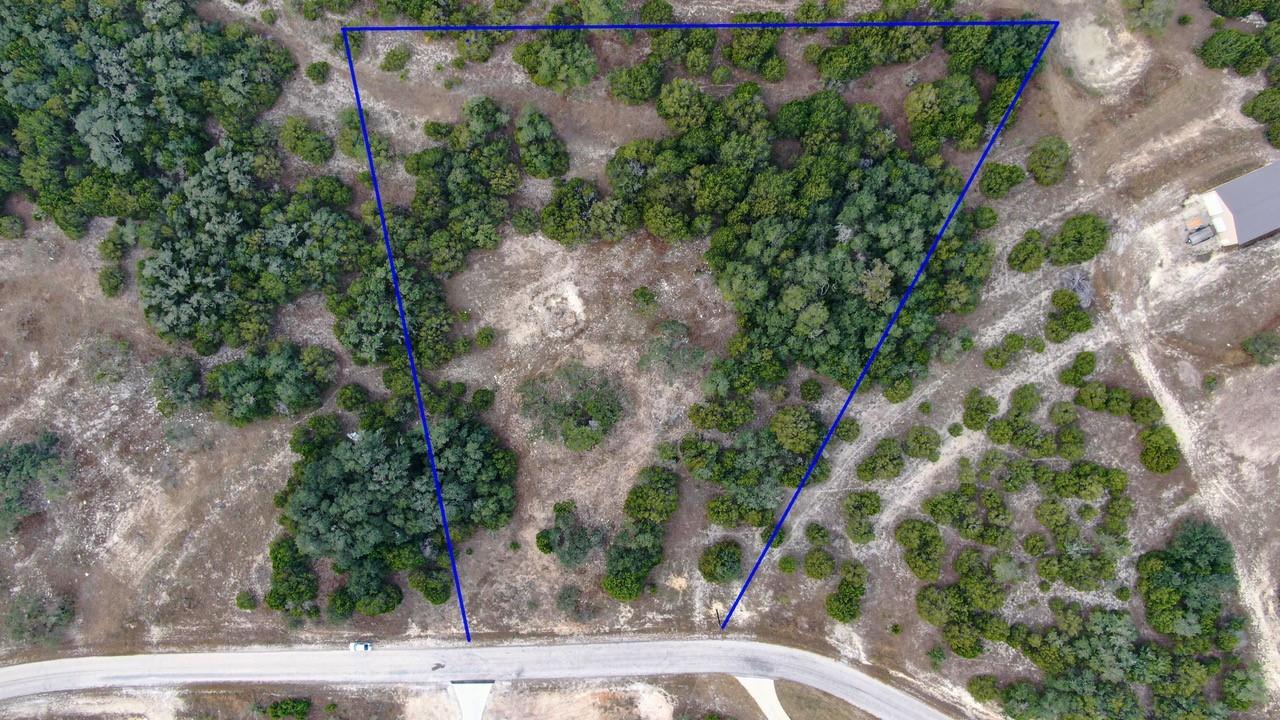 325 Ridge Pt Property Photo 16