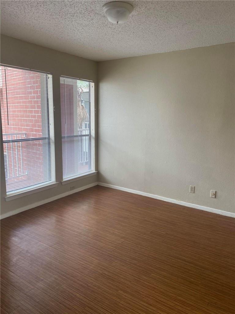 3115 Helms St 209 Property Photo 4