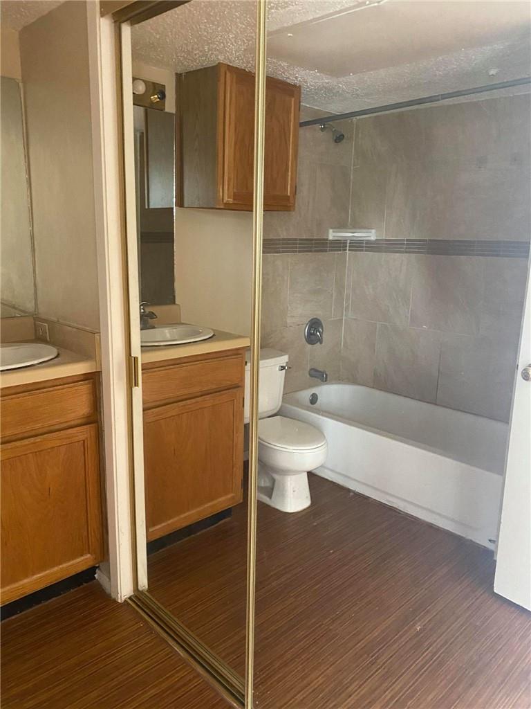 3115 Helms St 209 Property Photo 28