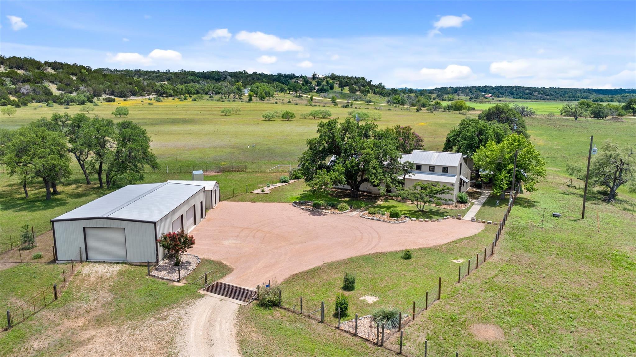 544 Alfred Henke Rd Property Photo 1