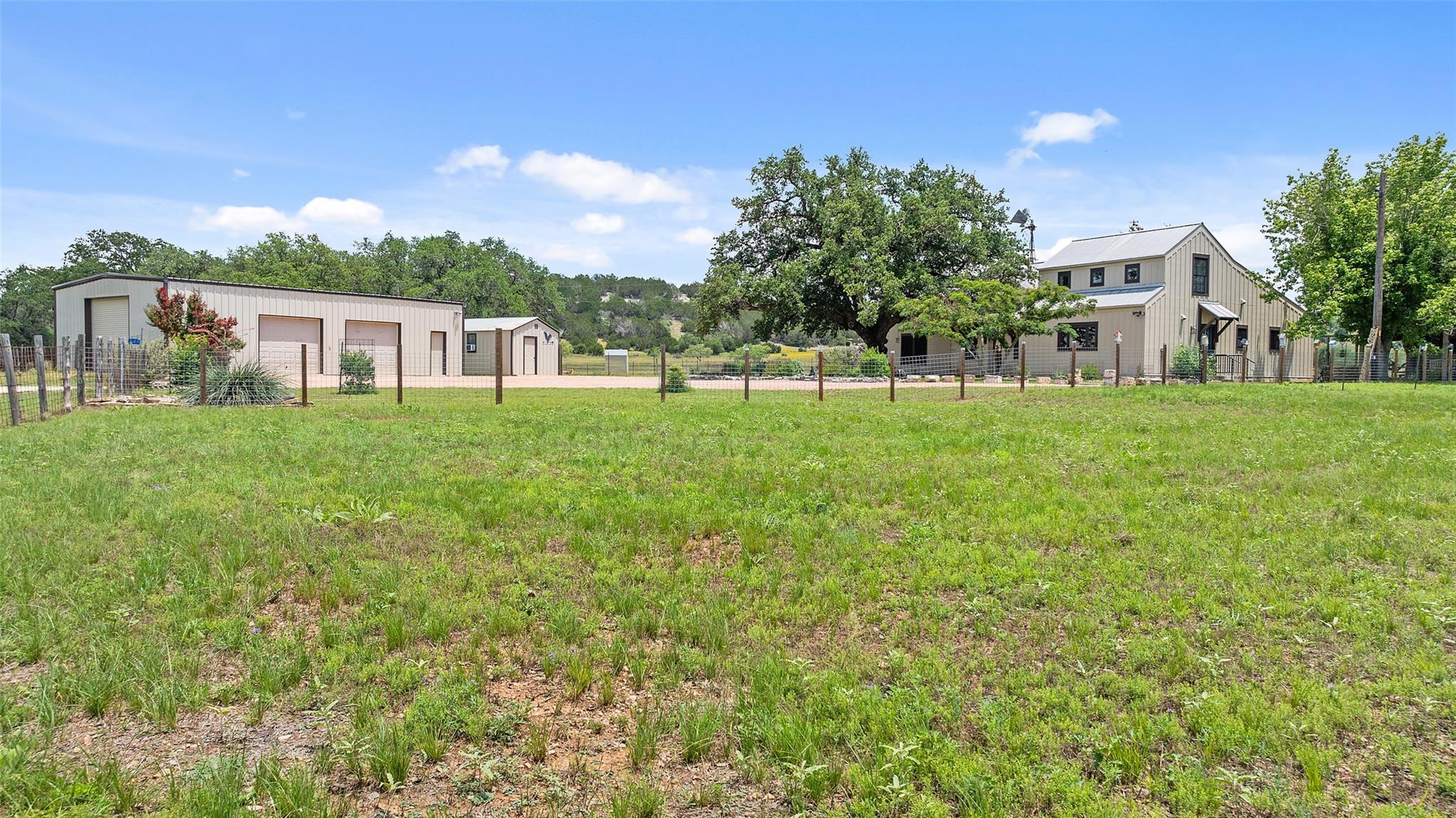 544 Alfred Henke Rd Property Photo 20