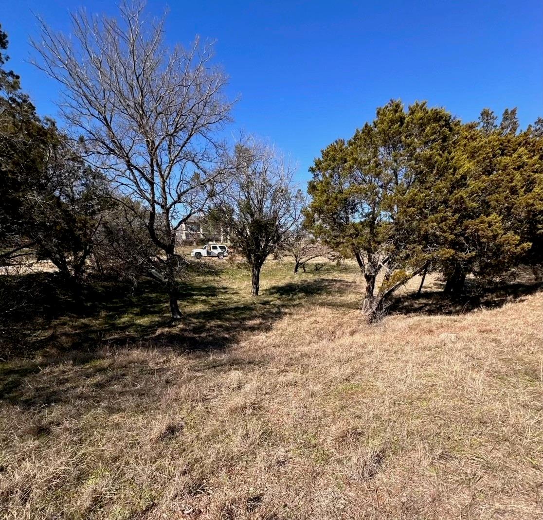 W2043 Purple Granite Property Photo 2