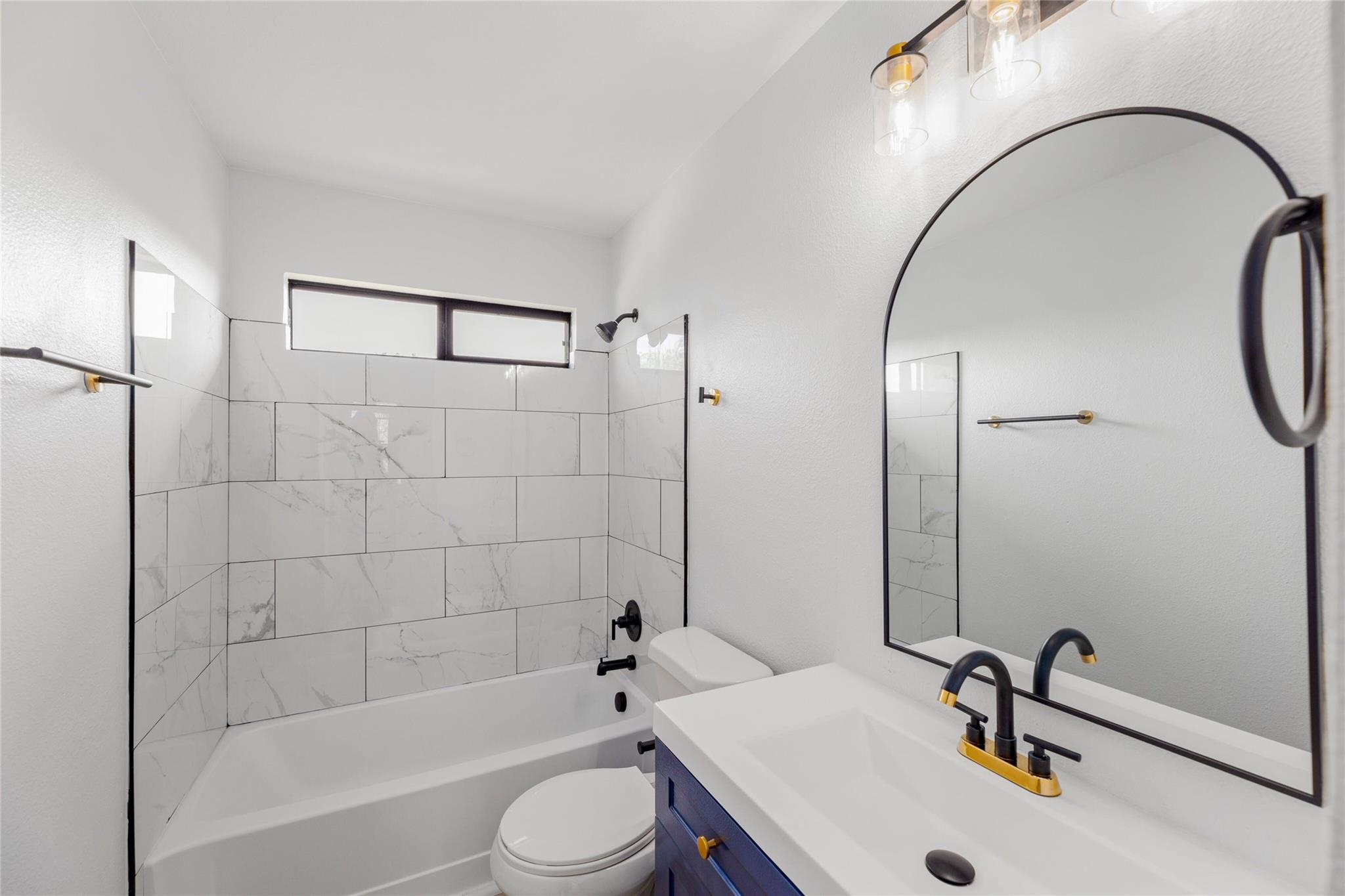 16720 Jaron Dr Property Photo 26
