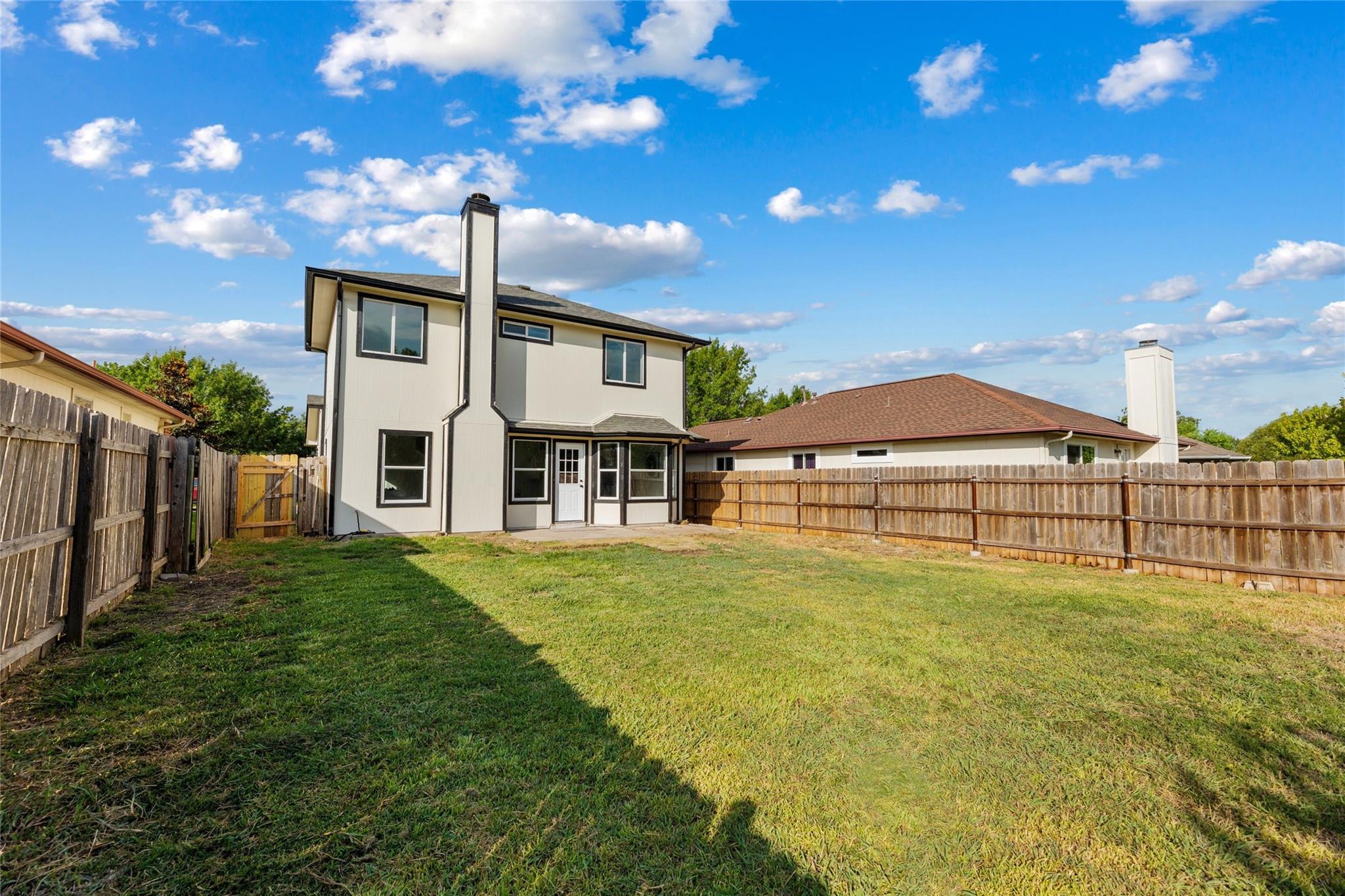 16720 Jaron Dr Property Photo 34