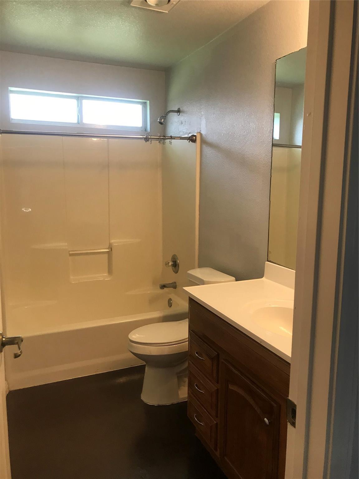 1405 Circle Dr Property Photo 12