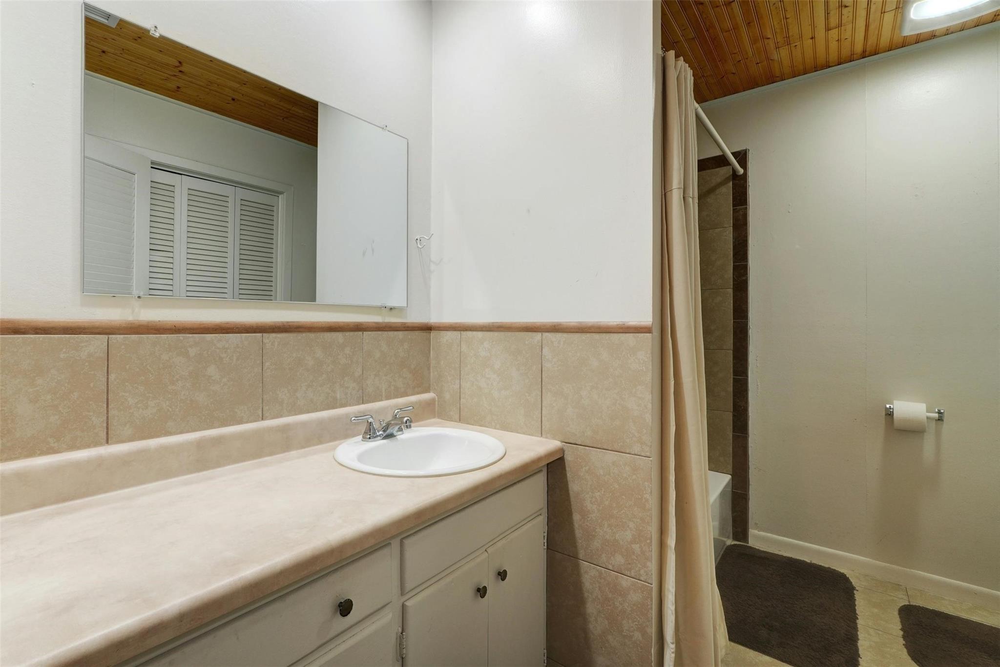 2169 Highway 304 Property Photo 13