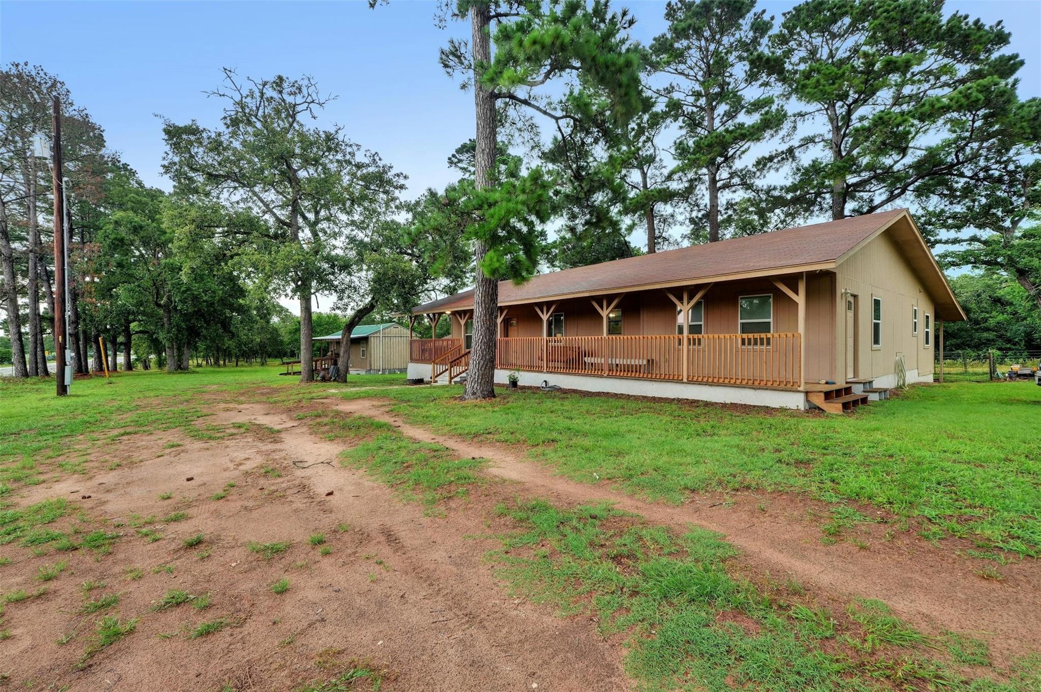 2169 Highway 304 Property Photo 14