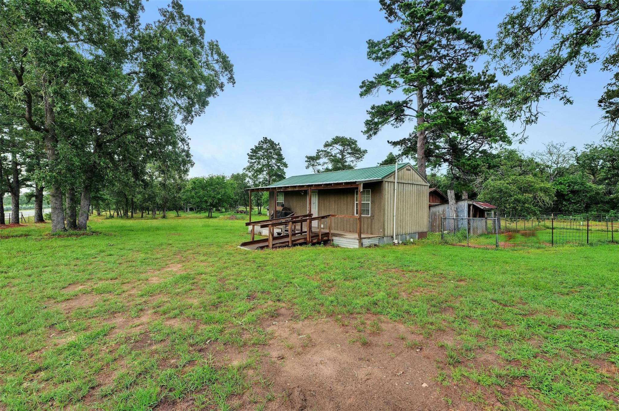 2169 Highway 304 Property Photo 29