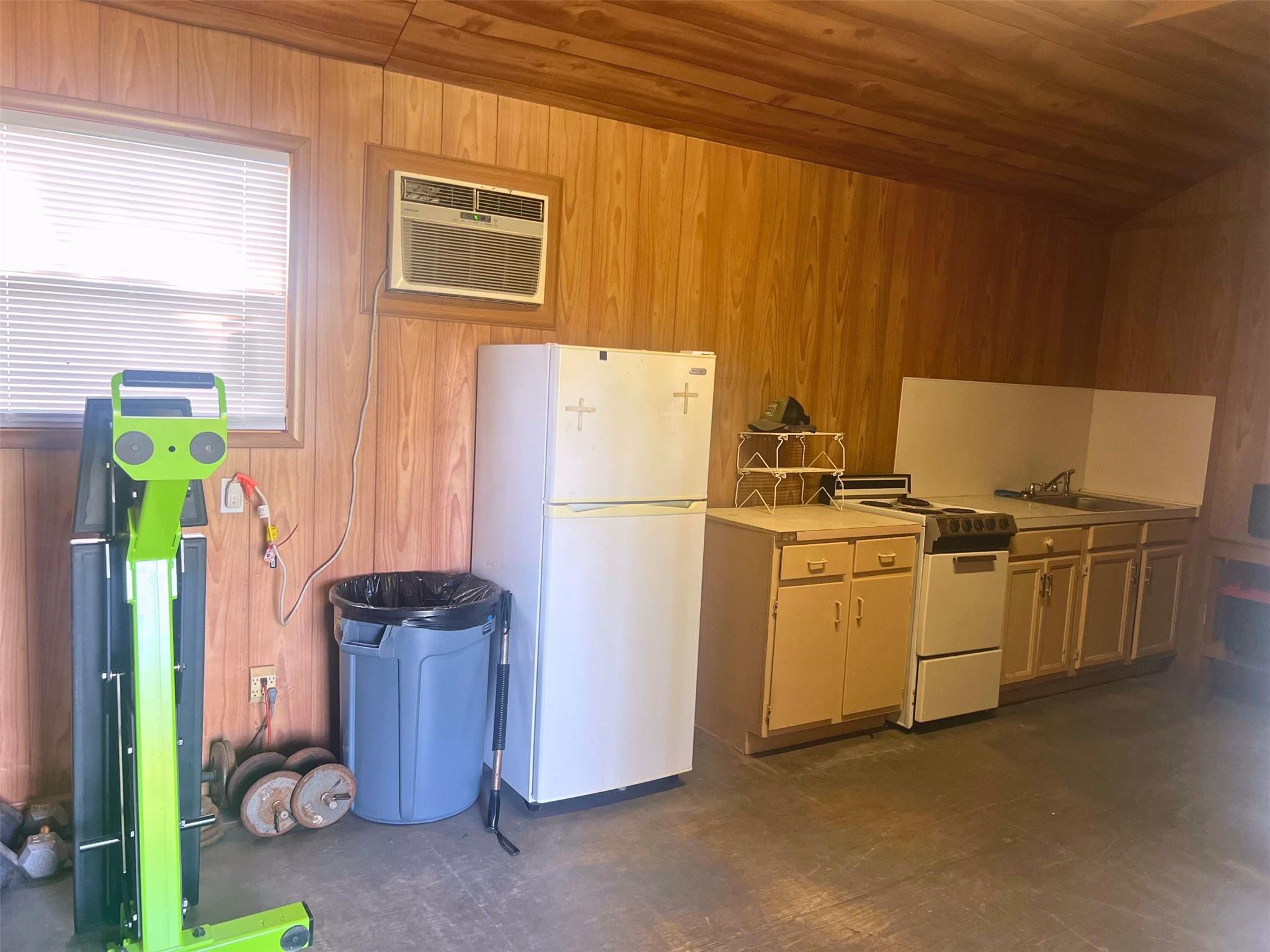 2169 Highway 304 Property Photo 31