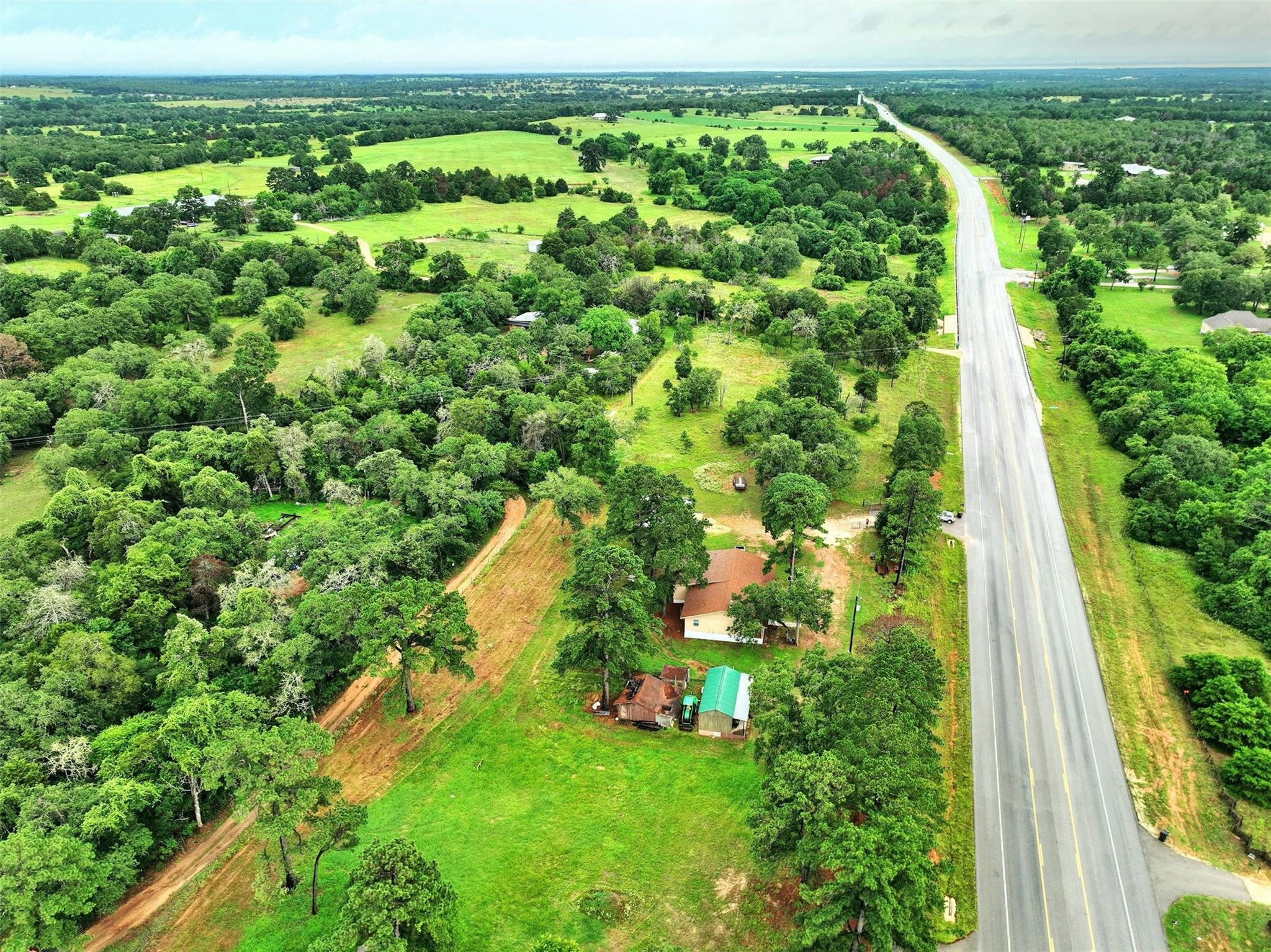 2169 Highway 304 Property Photo 35