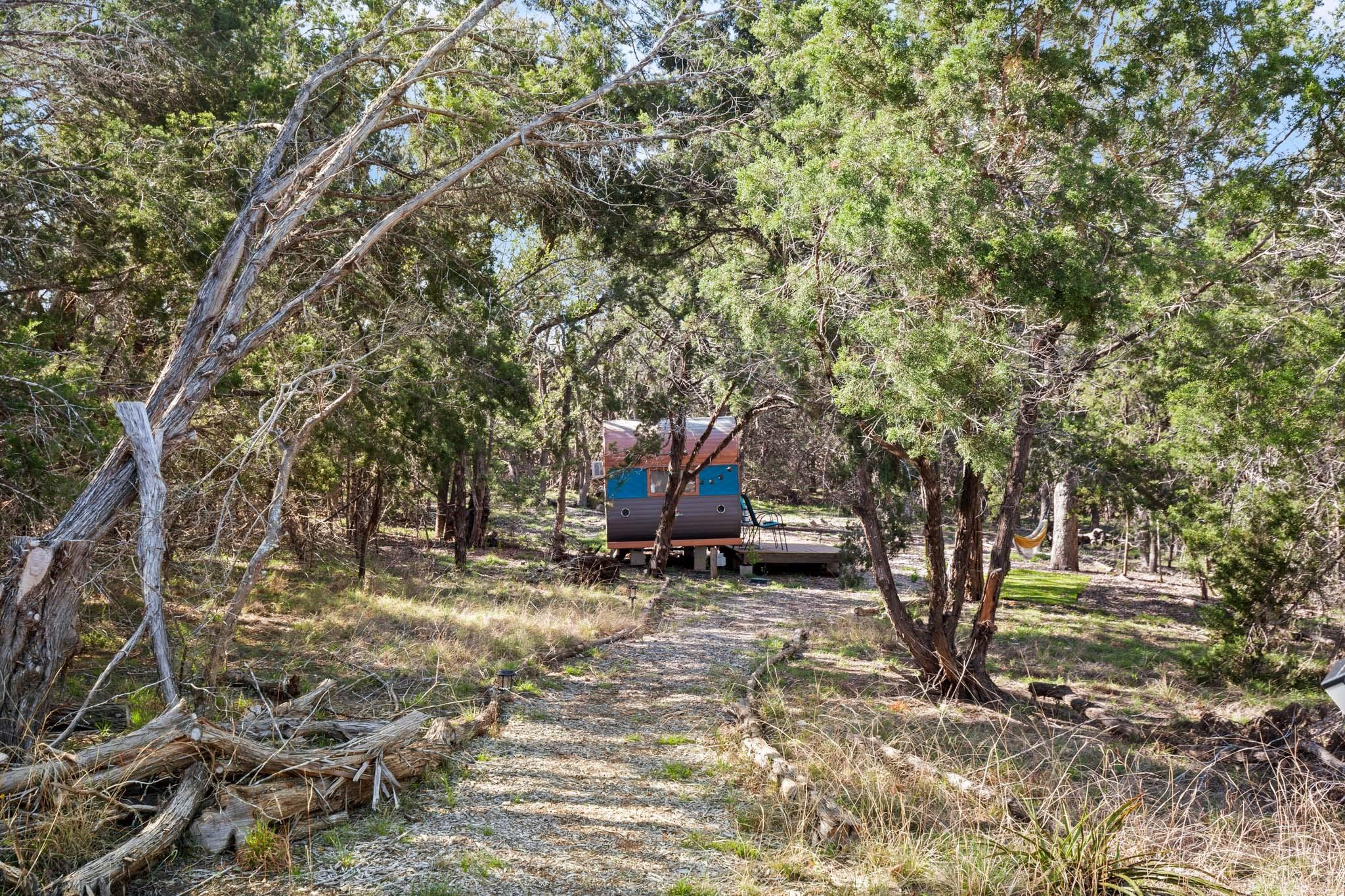 530 Pioneer Trl Property Photo 18
