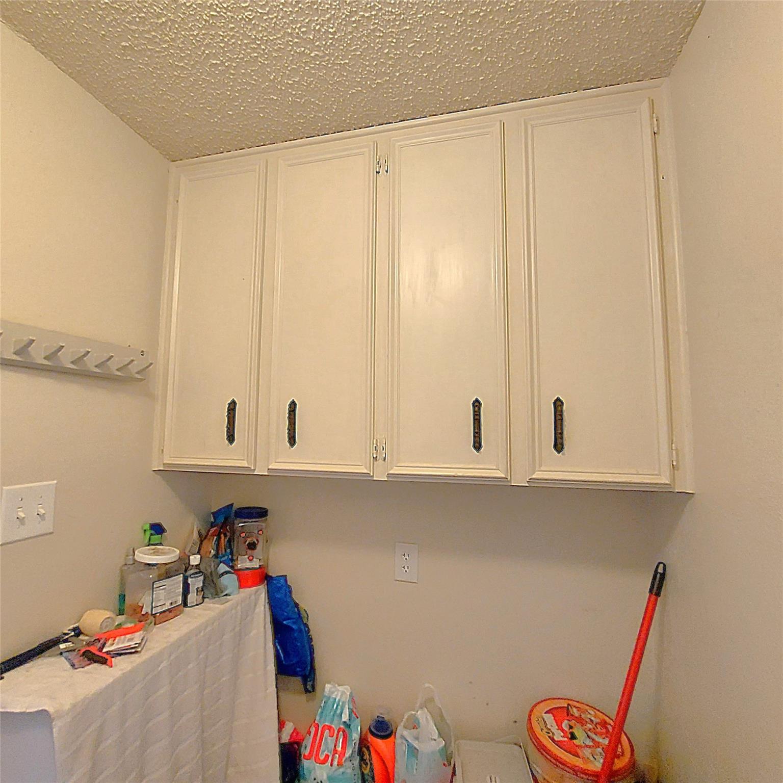 2303 Dover Rd Property Photo 13