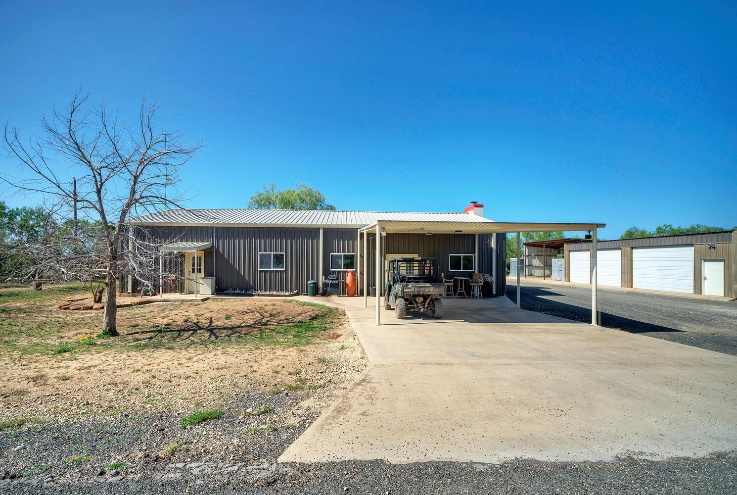1372 Lyles Ranch Rd Property Photo 12