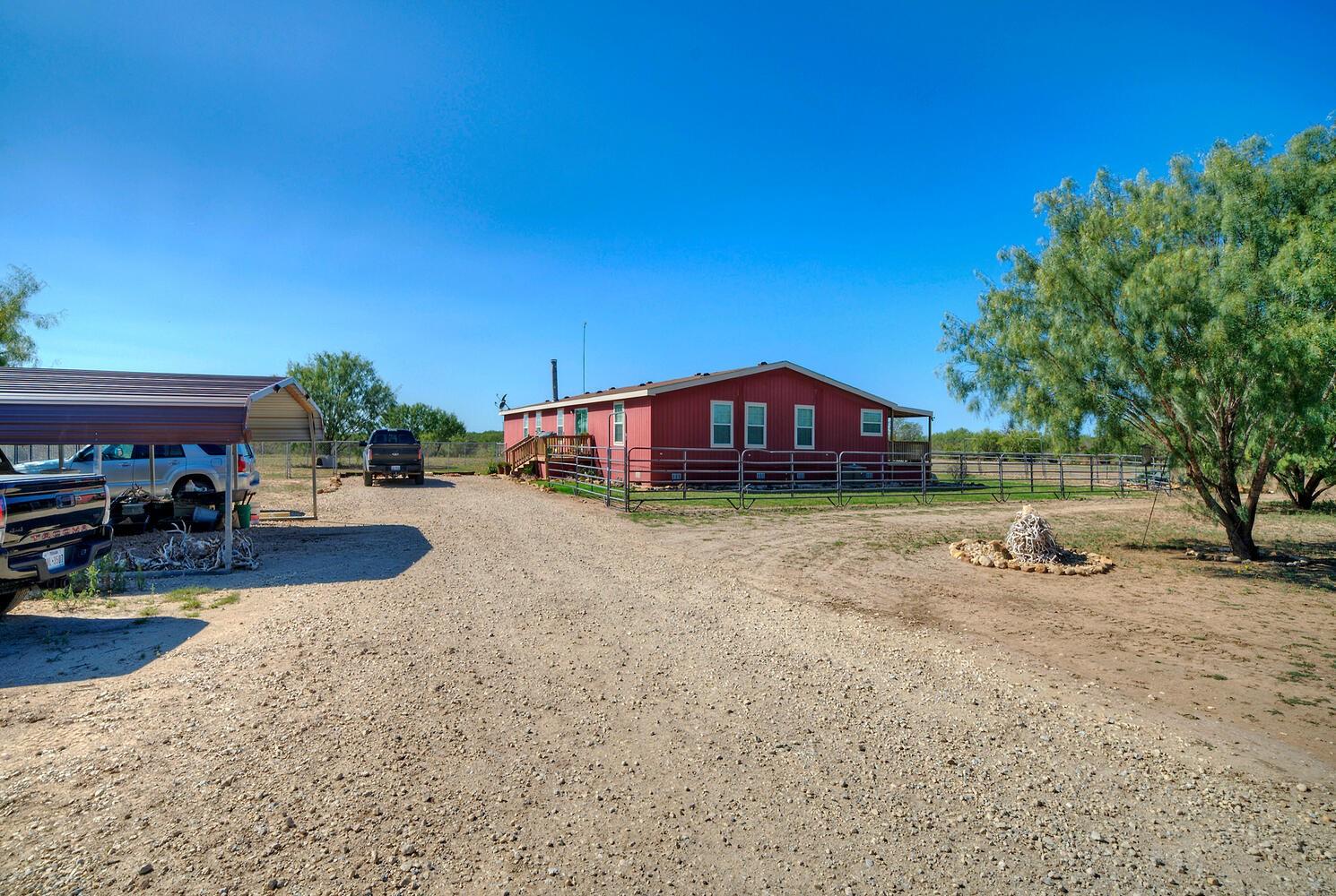 1372 Lyles Ranch Rd Property Photo 26