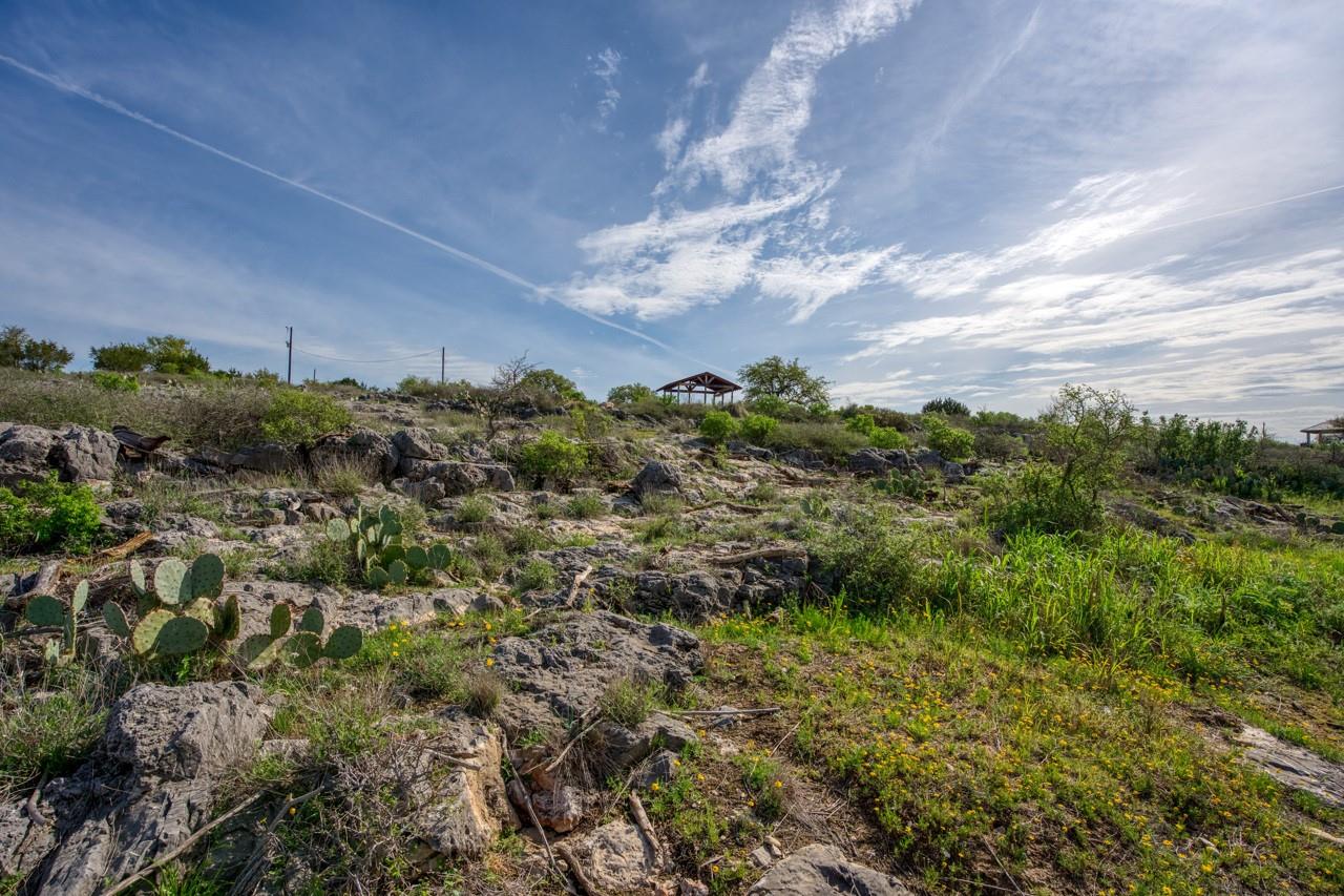 158 One River Pt Property Photo 23