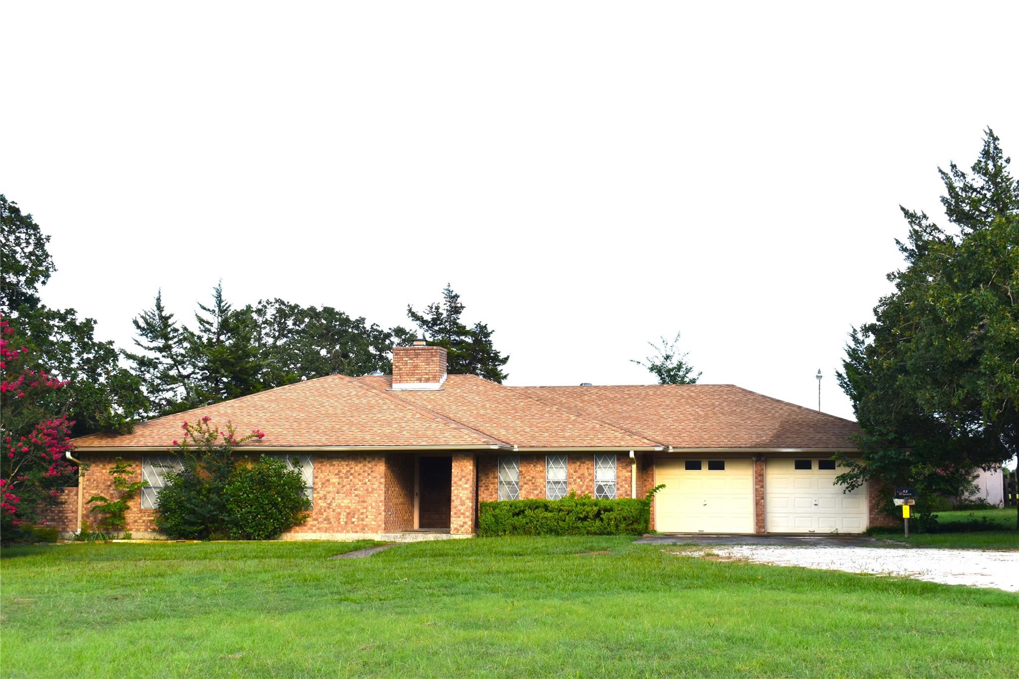 577 S Fm 487 Property Photo 1