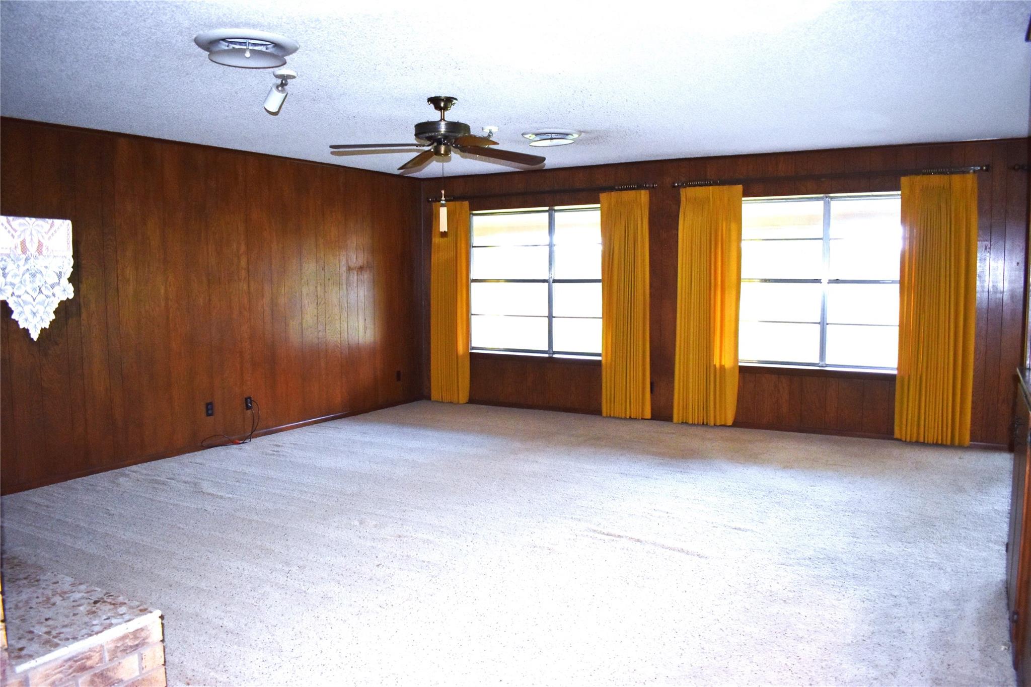 577 S Fm 487 Property Photo 11